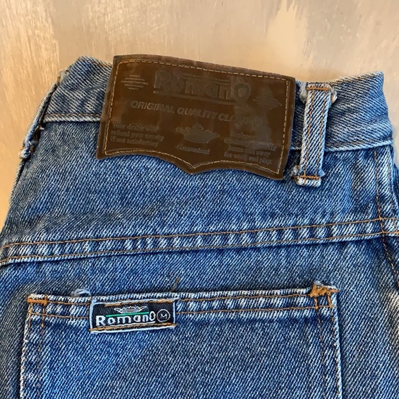 - Romano High Waisted Jeans - - Picture 2 of 7